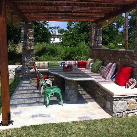 山之秘旅馆 4* Mourésion